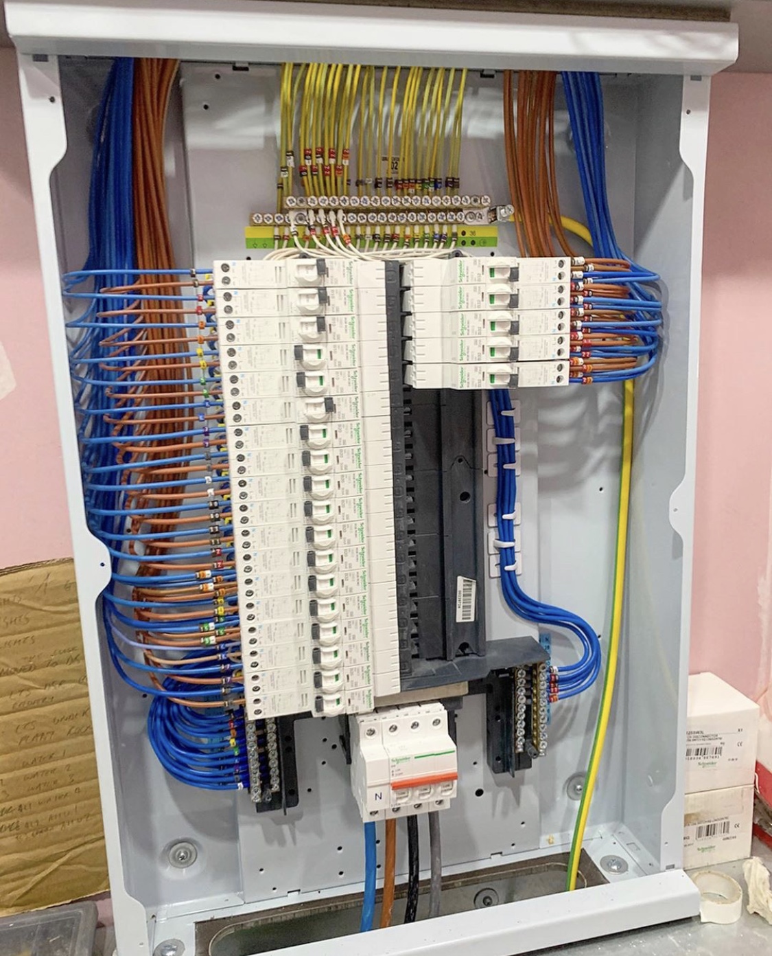 Commercial Electrician